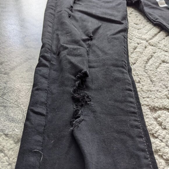 Nwt DENIM GOLD black high rise distressed jeans size 28x32 - Picture 9 of 13